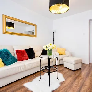  Apartment Kolorowy