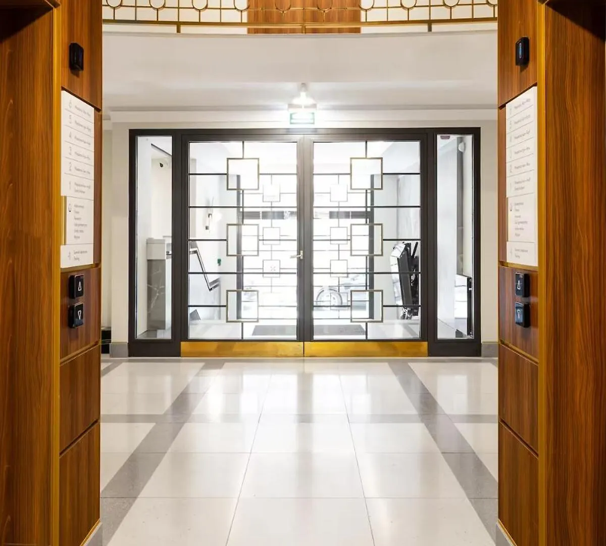 Househost Apartment Smolensk Elegant Studio Ac Lift Security Krakow 0*,