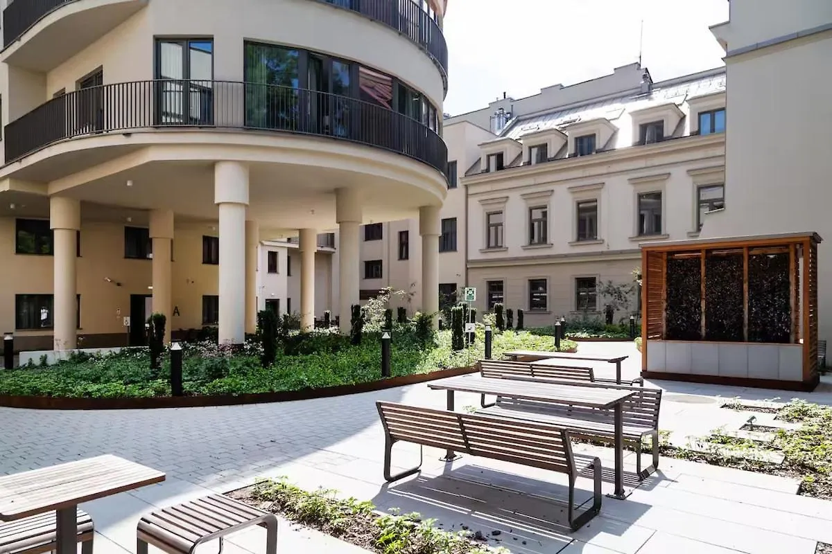 Househost Apartment Smolensk Elegant Studio Ac Lift Security 크라쿠프 0*,  폴란드
